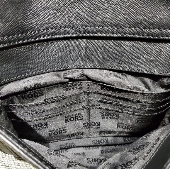 Purse - Picture 5 of 7